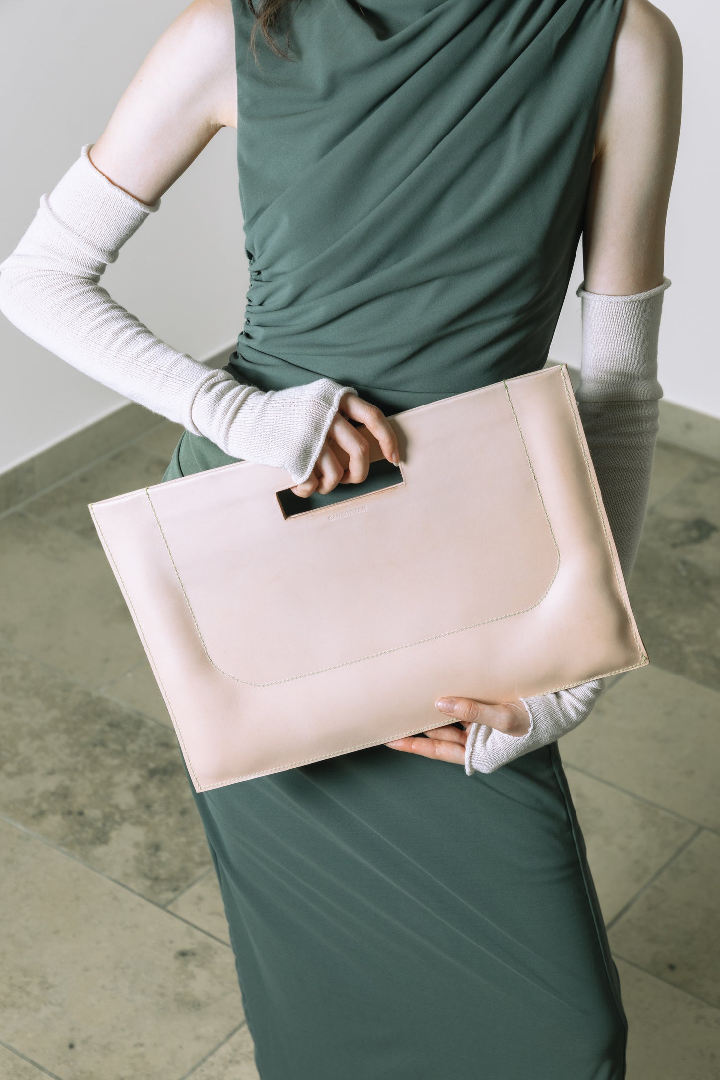handcrafted swissmade leather clutch