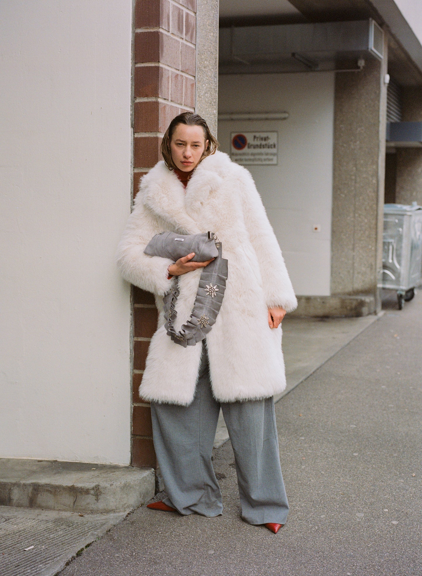 Cauchemar x Felah Voltaire - LE SAC FROU- FROU HANDBAG - Grey Suede