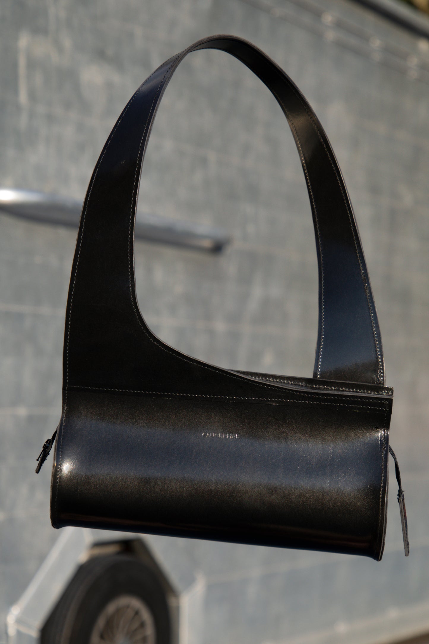 handcrafted swissmade leather handbag